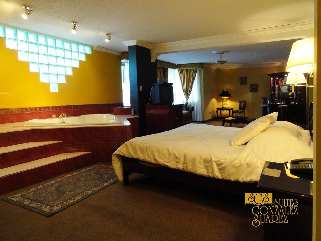 Hotel Suites Gonzalez Suarez Quito Exterior foto
